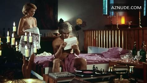 LUAN PETERS Nude AZNude