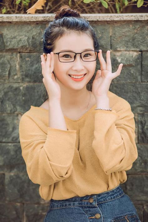 G Y B T Ng Khi Theo Ch Ng V Dinh L C Ang N I Ti Ng Hot Girl D N T C Gi Ra Sao