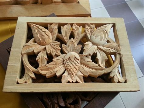 populer seni ukiran kayu gambar jendela