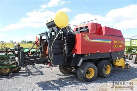 New Holland Bb940 Hay And Forage Balers Square For Sale Tractor Zoom