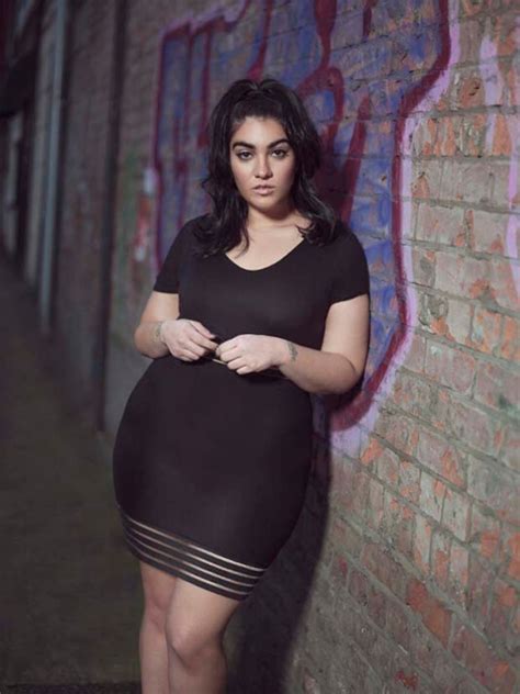 Plus Size Blogs Nadia Aboulhosn Liebt Ihren Körper Brigitte De