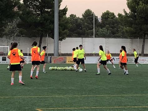 El primer equipo de la SD Huesca Femenino vuelve este miércoles a los