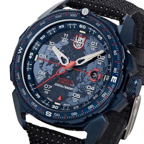 【NEW MODEL】ICE-SAR ARCTIC 1200 SERIES | Luminox ルミノックス公式サイト