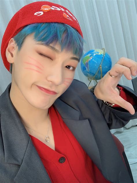 Ateez에이티즈 On Twitter 산 롸💙💜 Ateez 에이티즈 Fznrk660ni