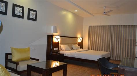 The Highness Hotel Hotel Mehsana Reviews Photos And Offer