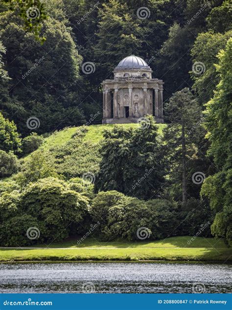garden of stourhead 6