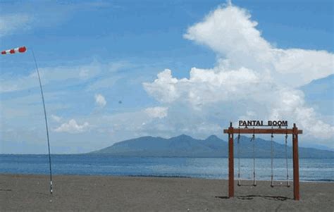 Pantai Boom Banyuwangi Lokasi Rute Dan Harga Tiket BAMS