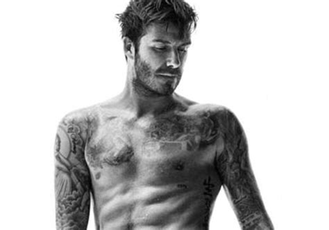 David Beckham Posa De Cueca Em Nova Campanha E Mostra Corp O