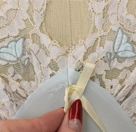 S Light Blue Nylon Floral Lace Nightgown Boudoir Lingerie Canned Ham Vintage