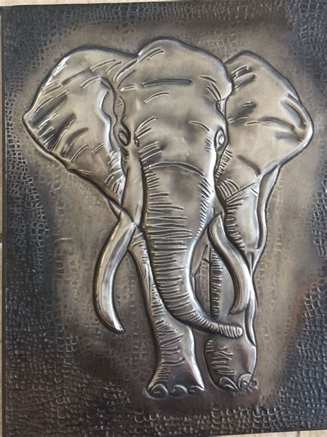 Elephant 🐘 on a canvas - Amanda Stein Designs | Kunsthandwerk ...