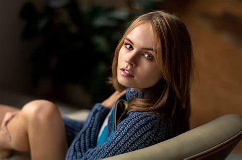 Wallpaper Women Blonde Sitting Anastasia Scheglova Pink Lipstick