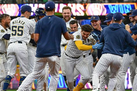 Milwaukee Brewers Dominate Chicago Teams Week Recap Key Players