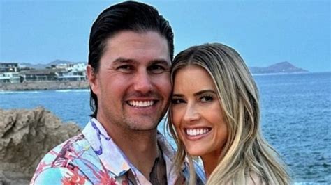 Milf Manor New Dating Show With Mothers And Sons Horrifies Viewers