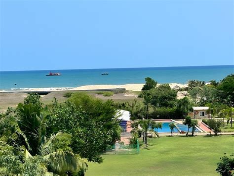 taj connemara chennai chennai location  reviews