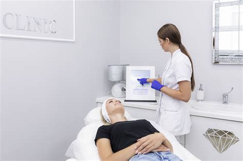 Cryolift Gdańsk zabieg wskazania cena kosmetologia | Diamond Clinic