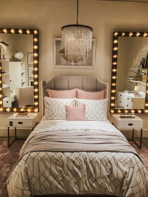 Girly Glam Bedroom Decor Glam Bedroom Decor Bedroom Interior Woman