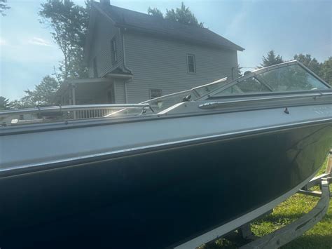 Four Winns Boat 1986 for sale for $227 - Boats-from-USA.com