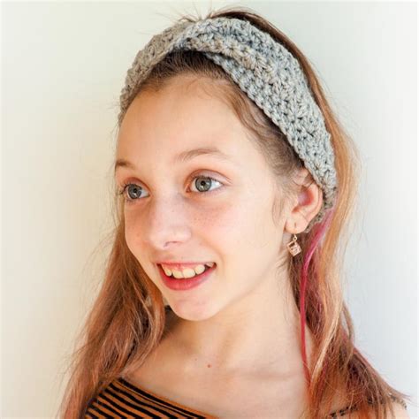 Twisted Mixed Cluster Headband Crochet Pattern I Love Stitches