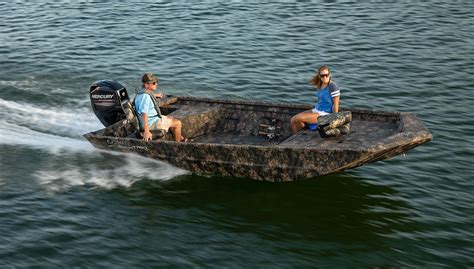 Outboard Jon Boat Roughneck 1760 Deluxe Tiller Lowe Side Console