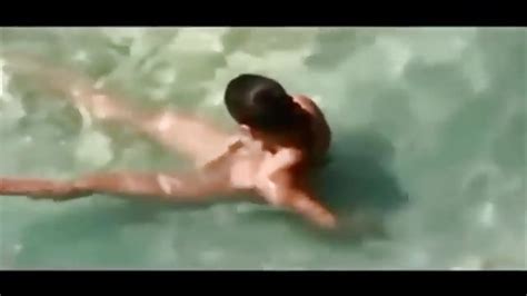 Niez A Laska Posuwana W Miejscu Publicznym Porn