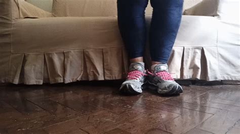 BBwomanlicious JulietteRJ BBW JOI OFFICE SHOW On Transparent Heels BBW JOI JOI SHOW IN THE