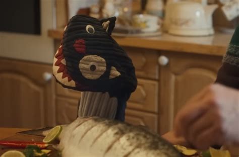 Morrisons Christmas Advert Song Feat Singing Oven Gloves