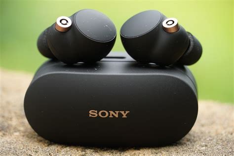 SONY WF-1000XM4 ブラック - londongatesolutions.co.uk