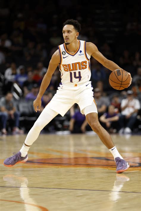phoenix suns  unwilling  move   landry shamet