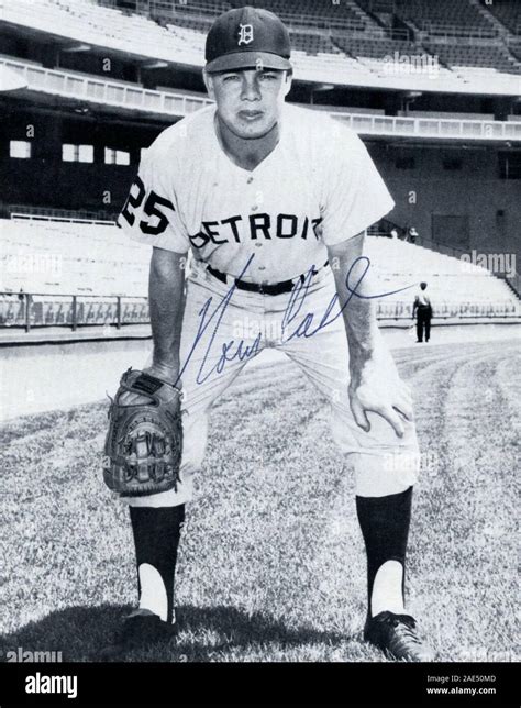 Vintage Autografiada Foto De Recuerdo En Blanco Y Negro Fuera De Norma