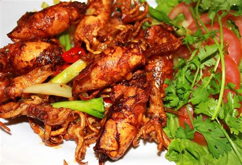 Mực Trứng Nướng Sa Tế Thơm Ngon