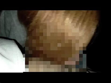 Pareja amateur japonesa mamada al aire libre paja filmación con teléfono inteligente XVIDEOS