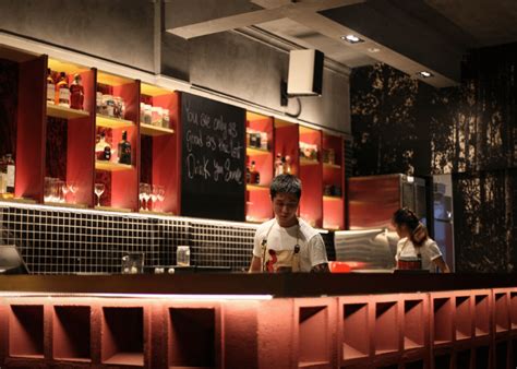 21 best hidden bars and secret speakeasies in Singapore | Honeycombers