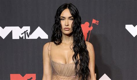 Megan Fox Discusses Her Struggle With Body Dysmorphia And Having Deep Insecurities Megan Fox