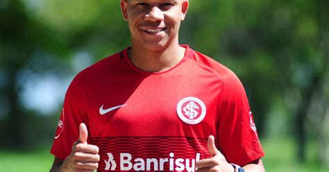 Ex Flu Wellington Silva é Anunciado Como Reforço Do Inter