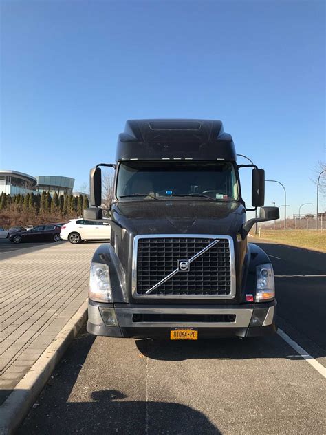 Efficient Door-to-Door Delivery Services for A Smooth Move