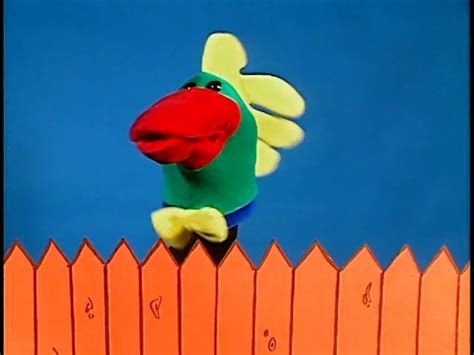 Looney Bird Puppet The True Baby Einstein Wiki Fandom