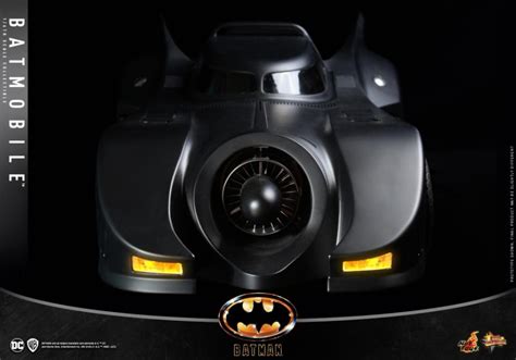 Michael Keaton Batman And Batmobile Return As Hot Toys