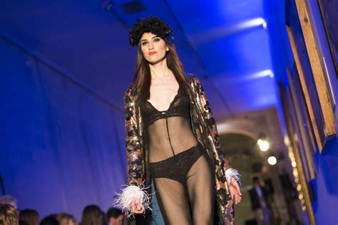 Desfile De Marcas Aragonesas En La Arag N Fashion Week Im Genes