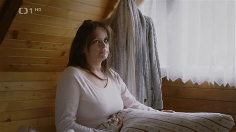 Nude Video Celebs Jitka Cvancarova Sexy Doktor Martin S E