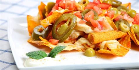 Receta Nachos Con Pollo Asado Y Crema De Aguacate 800noticias