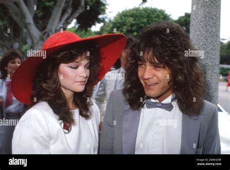 Valerie bertinelli eddie van halen hi-res stock photography and images ...