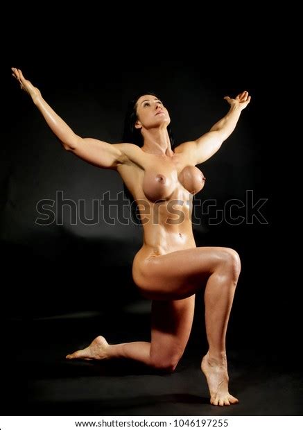 Muscular Naked Bodybuilder Woman Showing Her Stock Photo Shutterstock