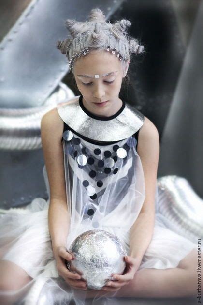 #spacethemeoutfit | Space costumes, Space theme costume, Futuristic costume