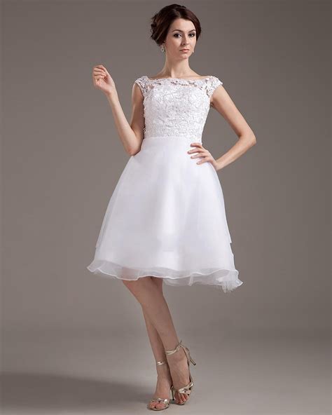 20 Cool Short Wedding Dresses - MagMent