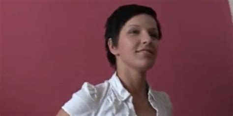 Sexy Brunette Babe Gets Horny Rubbing Part Tnaflix