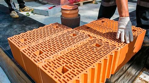 Большой керамический блок / В чем преимущество керамоблока перед ...