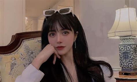 Hot girl kiếm tỷ tháng Trang Anna tung loạt ảnh mới bên bạn trai