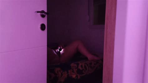 I Caught My Roommate Watching Porn And Playing With Her Toy Amateur Amateur Porn Xhamster