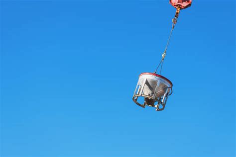 360 Crane Hoist Concrete Bucket Stock Photos Pictures And Royalty Free