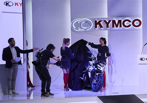 Kymco Anuncia Revonex Para La Naked De Km H Con La Ltima Tecnolog A El Ctrica